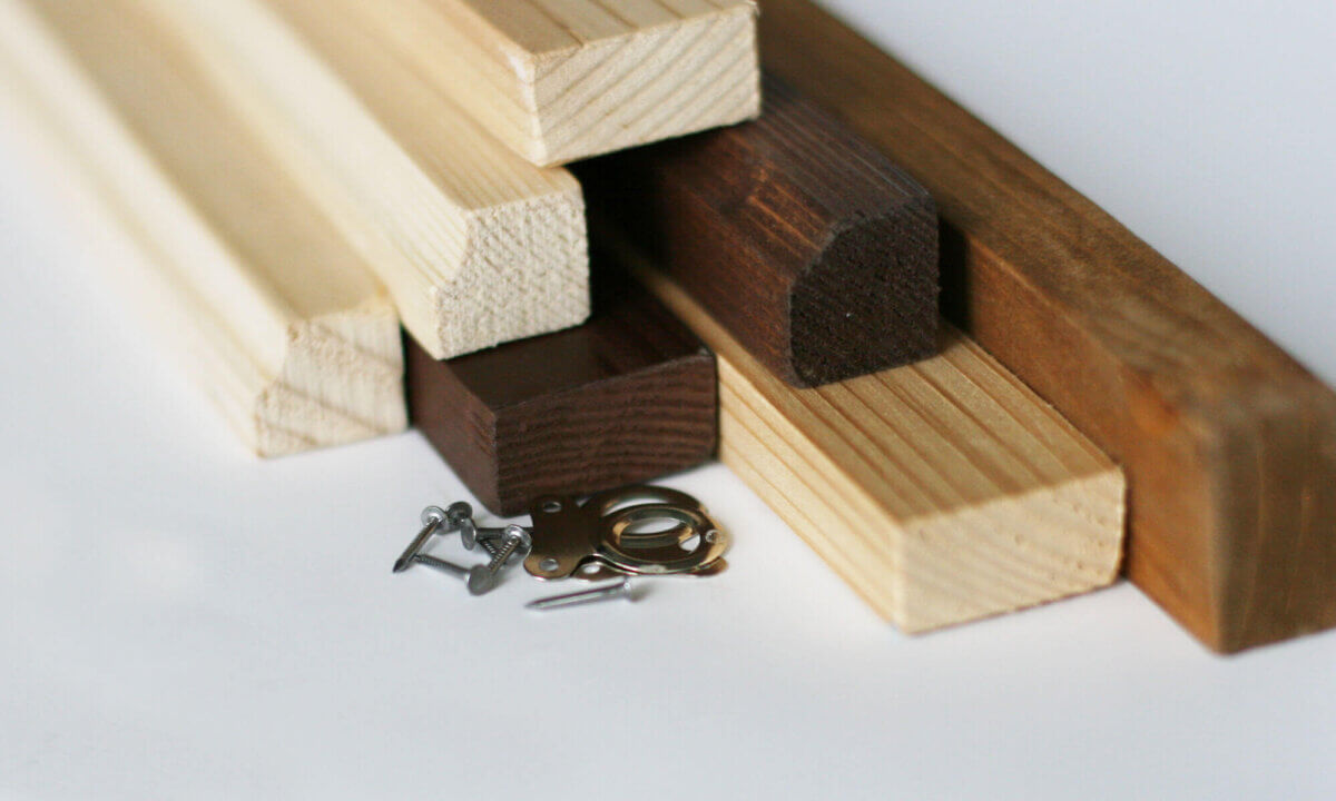 Wooden Wall Bars for A1 Maps - natural / profiled